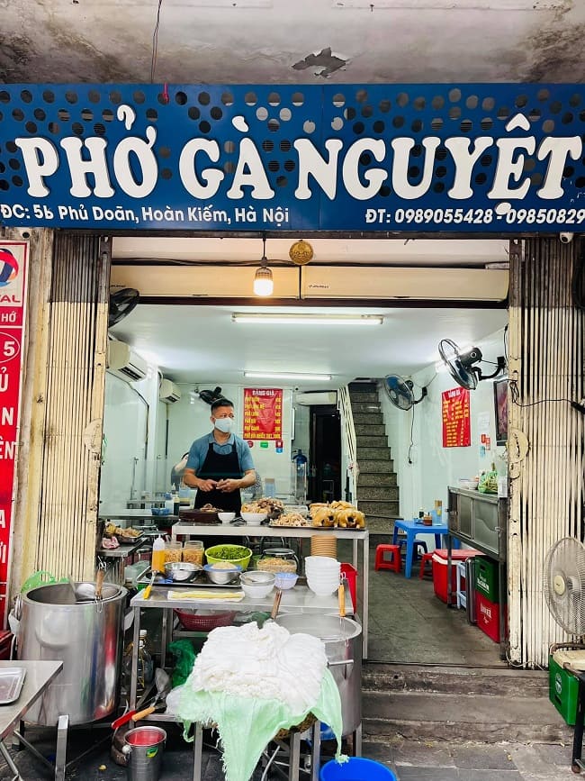 Review A-Z  cửa hàng phở gà Nguyệt Phủ Doãn