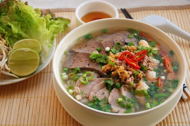 Hủ tiếu thịt bằm - Món ngon đường phố Sài Gòn