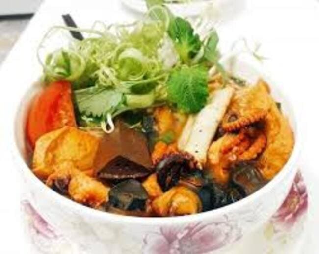 Bún Riêu Đầu Hẻm 154 Âu Dương Lân