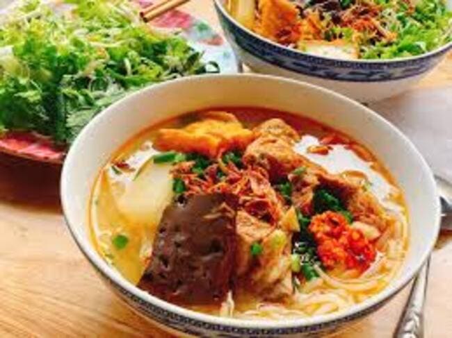 Bún riêu cua Bà Ngoại