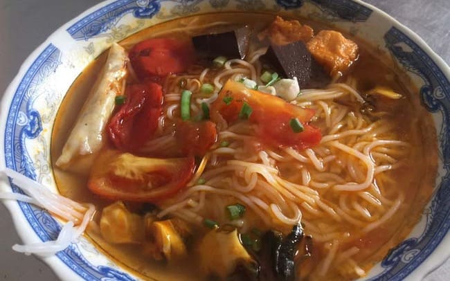 Bún riêu quán 94